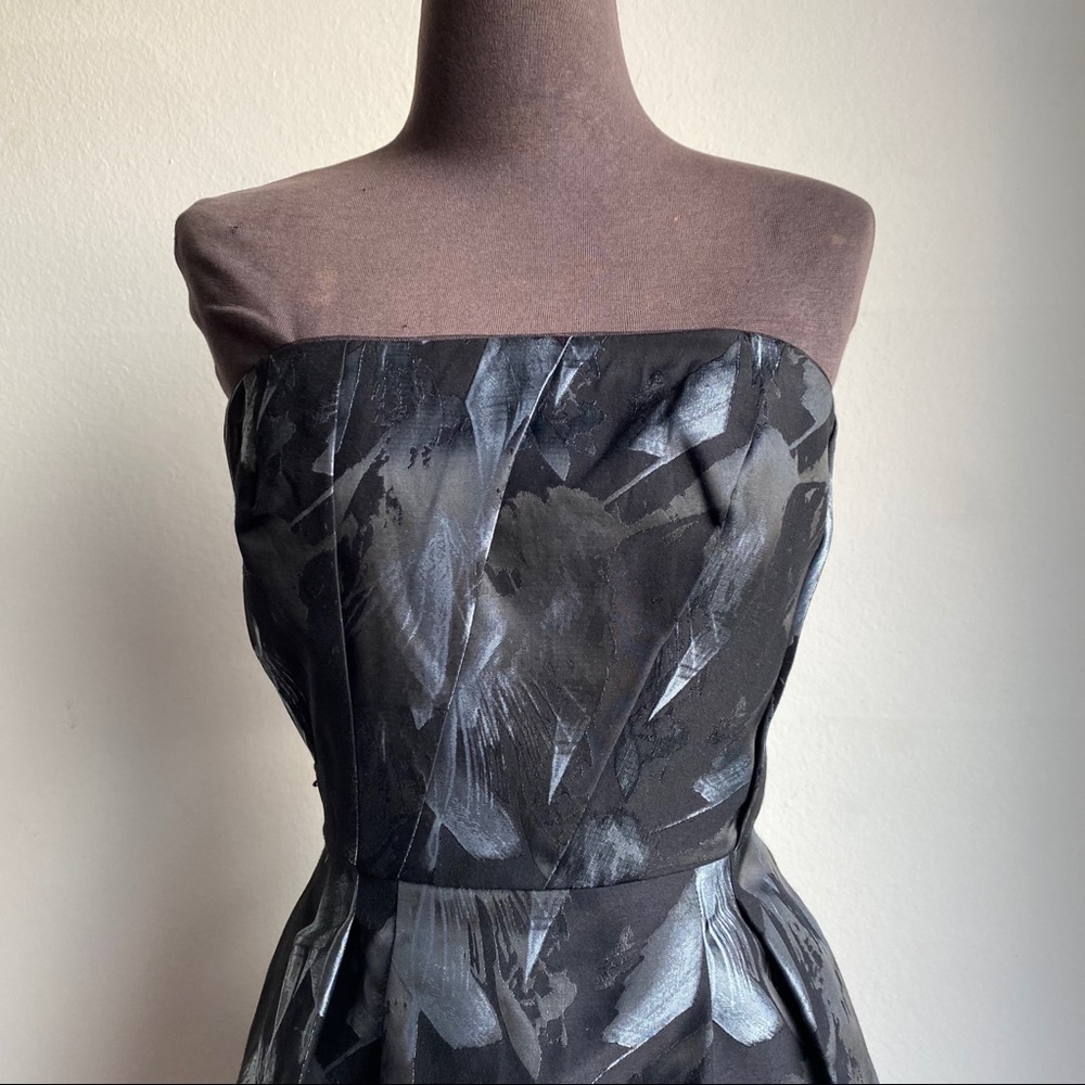 WHBM sz 6 strapless cocktail dress - Picture 2 of 7
